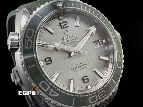 OMEGA 歐米茄 Seamaster Planet Ocean 600 海馬 宇宙海洋 215.32.44.21.06.001 磨砂不鏽鋼材質 綠色磨砂陶瓷單向旋轉錶圈&nbsp;同軸擒縱 2026年保卡&nbsp;潛水錶 自動上鍊 43.5mm