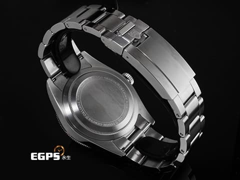TUDOR 帝舵 Heritage Black Bay 68 碧灣 M7943A1A0NU-0001 7943A 不鏽鋼材質 最新快速調節「T-fit」折疊扣 帝舵藍面盤 黑色陶瓷圈 藍水鬼  自製機芯 2025年保卡 潛水錶 自動上鍊 43mm