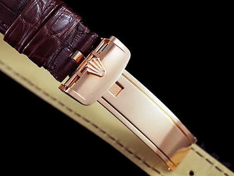 ROLEX 勞力士 Day-Date DD36 星期日曆型 皮帶款 118135 18K玫瑰金材質 保有部分原廠膠膜&nbsp;典雅 巧克力色面盤 自動上鍊 36mm
