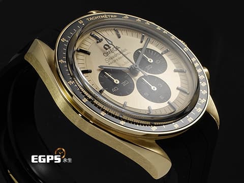 OMEGA 歐米茄 Speedmaster Moonwatch Professional 超霸 登月 計時碼錶 速霸 Moonshine金 31062425099001&nbsp;余文樂 金色熊貓面盤 宛若隕石表面的錶帶內襯&nbsp;3861機芯&nbsp;2022年保卡&nbsp;同軸擒縱 手動上鏈 42 mm
