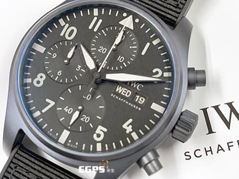 IWC 萬國 Pilot`s Chronograph Top Gun 飛行員系列 IW388106&nbsp; Top Gun 海軍空戰部隊 Ceratanium®（瓷化鈦金屬）計時腕錶 2025年保單  41.9 mm