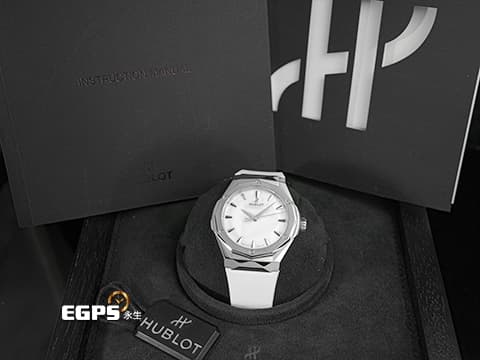 HUBLOT 宇舶 Classic Fusion 經典融合 ORLINSKI 聯名款 550.NS.2200.RW.ORL20 鈦金屬+不鏽鋼材質&nbsp;3D立體切面錶殼呈現鑽石般折射光澤&nbsp;大三針&nbsp;2025年保單 自動上鍊 40mm