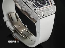 RICHARD MILLE 理查德•米勒 RM RM72-01 WG&nbsp;18K白金材質 <font color="#fafa01">極致完美工藝~</font><div><font color="#05f0f0">鏤空面盤 原廠鑲嵌</font><font color="#04f640">【SNOWFLAKE DIAMONDS】 "宛如雪花般的頂級鑽石" </font><font color="#05f0f0">雪花造型鑽石錶圈</font> <font color="#05f0f0">自製飛返計時機芯</font> <font color="#ff0000">2025年保單</font>&nbsp;自動上鏈 38.4 x 47.34mm</div>