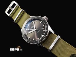 BLANCPAIN 寶珀 Fifty-Fathoms Bathyscaphe 五十噚系列 5000 1110 NAKA 不鏽鋼材質 <font color="#0582f5">單向旋轉磨砂緞面不鏽鋼錶圈 灰色流星放射飾紋面盤</font><font color="#FF0000"> 2021年保卡</font>&nbsp;自動上鍊 43mm