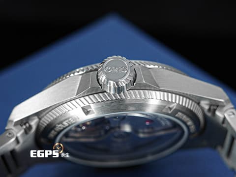 ORIS 豪利時 ProPilot X Calibre 400 系列&nbsp;0140077787155 煙藍色面盤 鈦金屬 五日鍊 大三針&nbsp;2026年保單 飛行錶 自動腕錶 39mm