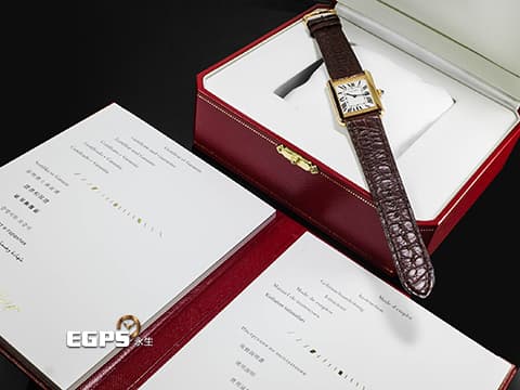 CARTIER 卡地亞 經典 坦克 TANK MUST 小型款 W5200024 18K玫瑰金材質&nbsp;圓珠形錶冠鑲嵌1顆凸圓形藍色合成尖晶石 石英機芯 31 x 24.4mm