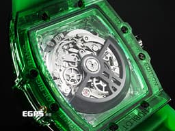 HUBLOT 宇舶 SPIRIT OF BIG BANG SAXEM 大爆炸 642.JG.0190.RT <font color=#75d56a> 綠色藍寶石水晶材質 鏤空面盤 快拆式功能錶帶 </font> <font color=#FF0000>2022年保卡 台灣公司貨 </font> <font color=#ff00ff>全球限量100支 新錶訂價：3,924,000元</font> 自動上鍊 42mm