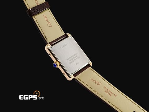 CARTIER 卡地亞 經典 坦克 TANK MUST 小型款 W5200024 18K玫瑰金材質&nbsp;圓珠形錶冠鑲嵌1顆凸圓形藍色合成尖晶石 石英機芯 31 x 24.4mm