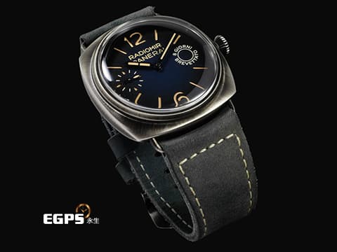PANERAI 沛納海 Radiomir PAM1348 PAM01348 PVD不鏽鋼材質 8日動力儲存&nbsp;漸層藍色三明治面盤 復古 經典洋蔥頭錶冠 2024年保卡&nbsp;台灣公司貨&nbsp;手上鍊 45mm