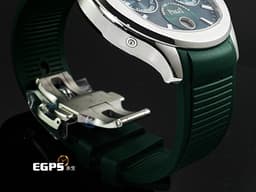 PIAGET 伯爵 Polo Skeleton系列 枕型 G0A48005 不鏽鋼材質 <font color="#66c281">8.65毫米</font><font color="#4cc844">超薄萬年曆 圓模雕刻紋理深祖母綠色錶盤</font><font color="#FF0000">&nbsp;2024年保卡 新式快拆帶系統 附原廠綠色皮革錶帶 新錶訂價：1,970,000元</font>&nbsp;自動上鍊 42mm