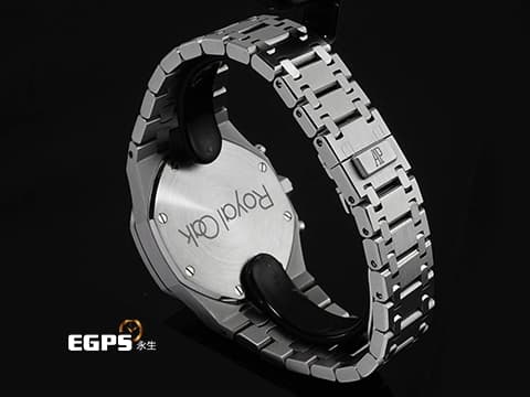 Audemars Piguet AP錶 愛彼錶 Royal Oak  皇家橡樹 26300ST.OO.1110ST.07 藍色面盤 橘色秒針、計時指針、刻度&nbsp;計時碼錶 不鏽鋼材質 鍊帶款 自動上鍊 39mm