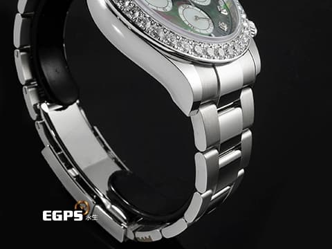 ROLEX 勞力士 Cosmograph Daytona 宇宙計時型 迪通拿 126579RBR 18K白金材質 原廠鑲嵌36顆鑽石錶圈、8顆鑽石時標 鮮明對比黑、白兩色珍珠貝母面盤&nbsp;2026年保卡&nbsp;賽車計時碼表&nbsp;自動上鏈 40mm