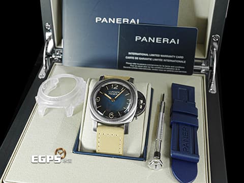 PANERAI 沛納海 Luminor Venticinque PAM02025 社群Paneristi成立25週年 限量版 藍色漸變三明治面盤 藍寶石金魚缸風防&nbsp;PAM2025 三日鍊 Brunito塗層不鏽鋼材質 傳奇「Fiddy」復刻款&nbsp;2026年保單 限量1000只&nbsp;手上鍊 44mm