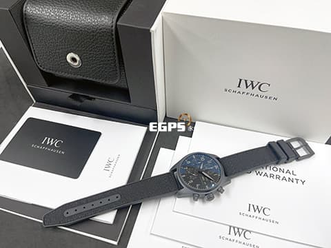IWC 萬國 Pilot`s Chronograph Top Gun 飛行員系列 IW388106&nbsp; Top Gun 海軍空戰部隊 Ceratanium®（瓷化鈦金屬）計時腕錶 2025年保單  41.9 mm