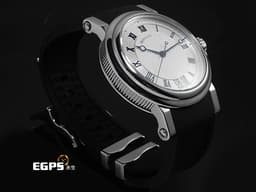 BREGUET 寶璣 Marine Big Date 5817ST/12/5V8&nbsp;不鏽鋼材質 <font color="#05f0f0">大日期窗 銀白色放射狀扭索紋面盤</font>&nbsp;<font color="#ff0000">已回原廠洗油保養延長兩年保固至2027年6月 台灣公司貨</font> 潛水錶 自動上鏈 39mm