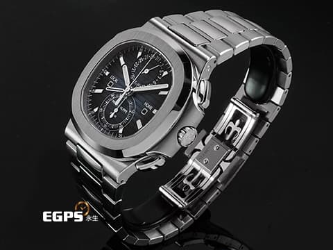 Patek Philippe 百達翡麗 PP錶 Nautilus Travel Time Flyback Chronograph 金鷹 鸚鵡螺 5990/1A-011&nbsp;藍色漸層橫條紋面盤&nbsp;兩地時區 飛返 計時碼錶 不鏽鋼 新一代鋼王&nbsp;2026年保單&nbsp;自動上鏈 40.5mm