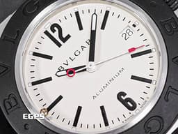 BVLGARI 寶格麗 Bulgari Aluminium系列 103382&nbsp;<font color="#e2e2e2">鋁合金+鈦金屬材質</font>&nbsp;<font color="#4F4F4F">黑色橡膠刻度錶圈</font>&nbsp;大三針&nbsp;<font color="#FF0000">2025年保卡</font>&nbsp;自動上鍊 40mm