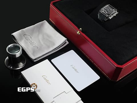 CARTIER 卡地亞 Santos-Dumont 山度士 杜蒙特 WHSA0044 黑色真漆不鏽鋼材質  飛機造型微型擺陀鏤空面盤  藍色凸圓形合成尖晶石錶冠 2026年保卡&nbsp;自動上鍊 31mm