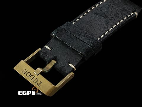 TUDOR 帝舵 Black Bay Bronze 碧灣 79250BA&nbsp;石板灰色面盤 搭配復古皮革錶帶&nbsp;青銅材質 復古 雪花針 2019年保卡&nbsp;自動上鍊 43mm