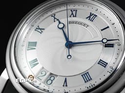 BREGUET 寶璣 Marine Big Date 5817ST/12/5V8&nbsp;不鏽鋼材質 <font color="#05f0f0">大日期窗 銀白色放射狀扭索紋面盤</font>&nbsp;<font color="#ff0000">已回原廠洗油保養延長兩年保固至2027年6月 台灣公司貨</font> 潛水錶 自動上鏈 39mm