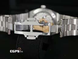 Vacheron Constantin 江詩丹頓 VC錶 Oversea 縱橫四海 4500V/110A-B483 黑色面盤 不鏽鋼<font color="#FF0000">&nbsp;易拆卸替換錶帶裝置 另附皮革錶帶和橡膠錶帶 2022年保單 </font>自動上鍊 41mm