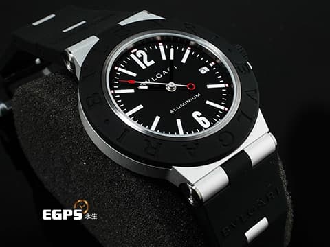 BVLGARI 寶格麗 Bulgari Aluminium系列 103445&nbsp;鋁合金+鈦金屬材質&nbsp;黑色橡膠刻度錶圈&nbsp;2025年保卡 台灣公司貨 自動上鍊 40mm