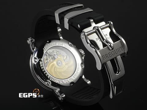 BREGUET 寶璣 Marine Big Date 5817ST/12/5V8&nbsp;不鏽鋼材質 大日期窗 銀白色放射狀扭索紋面盤&nbsp;已回原廠洗油保養延長兩年保固至2027年6月 台灣公司貨 潛水錶 自動上鏈 39mm