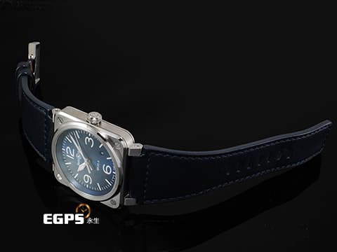 Bell &amp; Ross 柏萊士 &nbsp;BR-03 BLACK STEEL&nbsp;BR03A-BLU-ST/SCA 不鏽鋼材質 藍色放射紋面盤&nbsp;2025年保卡 台灣公司貨&nbsp;自動上鍊 41mm