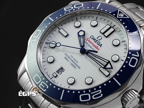 OMEGA 歐米茄 Seamaster 海馬系列 52230422004001 白色陶瓷面盤 藍色陶瓷錶圈 同軸擒縱 海馬300 2021年保卡 附原廠藍色橡膠錶帶&nbsp;專業潛水錶300米防水 自動上鍊 42mm