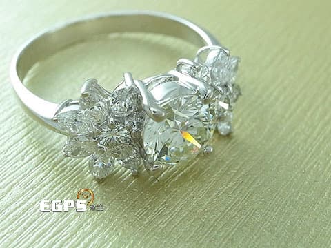 鑽石戒指 白K金材質 天然鑽石 真鑽 主石重1.00CT 鑽戒 女戒