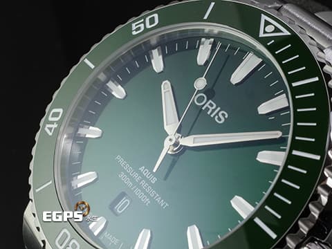 ORIS 豪利時 Aquis Date 時間之海 0173377894157&nbsp;綠色陶瓷錶圈 綠色面盤 綠水鬼 不鏽鋼材質 2025年保卡 潛水錶 自動上鍊 43.5mm