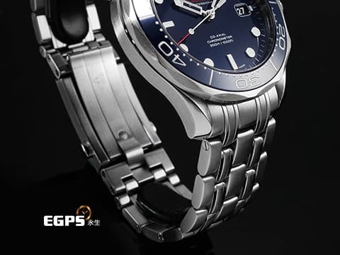 OMEGA 歐米茄 Seamaster Diver 300 經典 海馬 21230412003001 212.30.41.20.03.001&nbsp;不鏽鋼材質&nbsp;藍色陶瓷波面盤、藍色陶瓷單向旋轉錶圈&nbsp;同軸擒縱&nbsp;排氦氣閥 潛水錶 自動上鍊 41mm