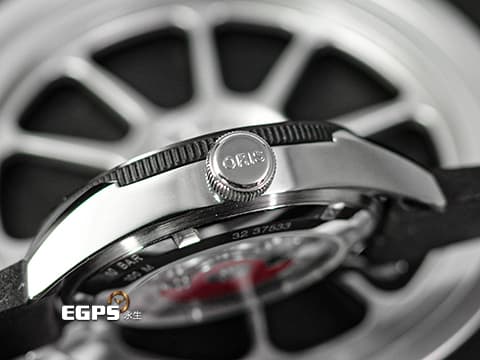 ORIS 豪利時 Artix GT Date 系列 7671&nbsp;黑色陶瓷錶圈&nbsp;0173376714434 中型 不鏽鋼 大三針 賽車錶&nbsp;2025年保卡&nbsp;自動上鍊 37mm