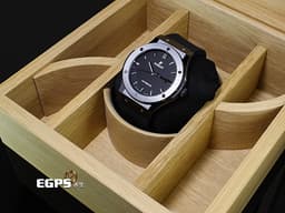HUBLOT 宇舶 Classic Fusion 經典融合 511.CM.7170.RX <font color="#05f0f0">黑陶瓷材質&nbsp;啞光黑色面盤 </font>大三針 <font color="#FF0000">2025年保單</font> 自動上鍊 45mm
