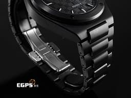 IWC 萬國 Ingenieur 42 工程師系列 IW338903 <font color="#05f0f0">黑色陶瓷材質 專賣店限定款 工程師系列獨特網格風格結構面盤</font>&nbsp;<font color="#ff0000">僅試戴極新品</font>&nbsp;<font color="#ff0000">2025年保卡</font>&nbsp;自動上鍊 42mm