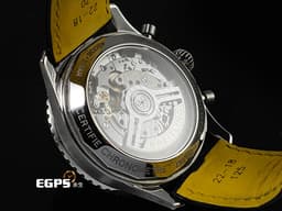 BREITLING 百年靈 Navitimer B01 Chronograph 43 航空計時 AB01382 AB0138241G1P1 不鏽鋼材質 計時碼表 <font color="#fff2e5">米白色熊貓面盤</font> <font color="#FF0000">2024年保單 經典環形飛行滑尺 百年靈自製01機芯</font> 自動上鍊 43mm