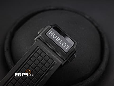 HUBLOT 宇舶 Square Bang Unico「ALL BLACK」限量版 黑陶瓷 821.CX.0140.RX 方形 飛返 計時碼表 鏤空面盤 2022保單 限量250顆 自動上鍊 42mm