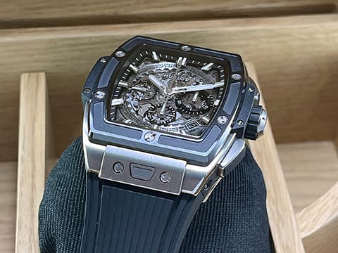 Hublot 宇舶 Spirit of Big Bang 大爆炸 靈魂系列 642.NM.0170.RX 計時碼表 鈦金屬材質 黑色陶瓷錶框 鏤空面盤 2026年電子保單 快拆式錶帶 極新品&nbsp;自動上鍊 42mm