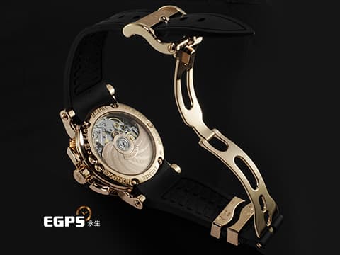 BREGUET 寶璣 Marine Big Date 航海系列 航海家 5827BR/Z2/5ZU 銀白色雕紋面盤&nbsp;大日期顯示窗、飛返計時功能&nbsp;整支重約4.87兩&nbsp;自動上鍊 42mm