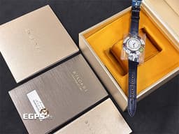 BVLGARI 寶格麗 Allegra系列 彩寶 103499 18K白金材質&nbsp;<font color="#05f0f0">原廠繽紛寶石華麗美鑽 珍珠母貝面盤</font> <font color="#ff00ff">絕美艷麗 貴婦名媛專用首選 亮麗七炫彩色寶石錶圈</font> <font color="#FF0000">2026年保卡 官方訂價：約1,124,000元</font>&nbsp;石英機芯 36mm
