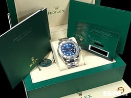 ROLEX 勞力士 Yacht-Master 40 蠔式 遊艇名仕型 126622 <font color=#0066FF>亮藍色面盤</font> 不鏽鋼 大三針 <font color=#84C1FF>PT950 鉑金刻度錶圈</font> 不鏽鋼 <font color=#FF0000>2024年保卡</font> 自動上鍊 40mm