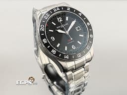 MONTBLANC 萬寶龍 1858 GMT 系列 MB129615 <font color="#4169e1">首創無指針 GMT 二地時間 </font>黑色太陽放射紋面盤&nbsp;不銹鋼 大三針&nbsp;<font color="#FF0000">2025年保單 </font> 自動上鍊 42mm
