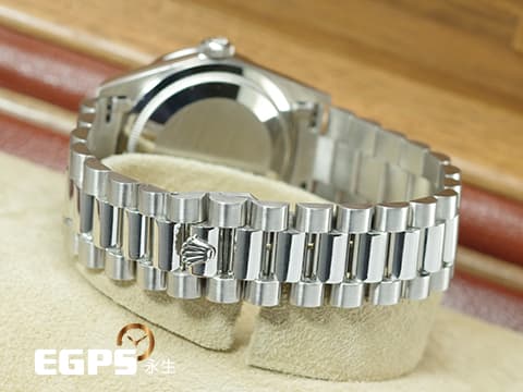 ROLEX 勞力士 Day-Date 蠔式 星期日曆型 18346&nbsp;原廠鑽圈、鑽石時標 冰藍色浮雕紀念面&nbsp;PT950 鉑金材質 經典 DD36 元首型（President）錶帶 總統帶&nbsp;勞力士服務中心保養完成 保固至2028年 附原廠保養卡&nbsp;自動上鏈 36mm