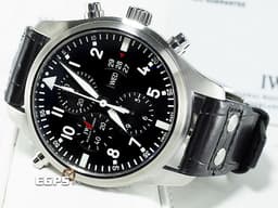 IWC 萬國 Pilot's 飛行員系列腕錶 IW377801 不鏽鋼材質 <font color="#0582f5">啞黑色儀表板風格面盤 星期日期顯示窗 雙追針  計時碼錶</font> <font color="#ff0000">2017年保卡</font> 自動上鏈 46mm