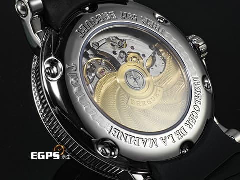 BREGUET 寶璣 Marine Big Date 5817ST/12/5V8&nbsp;不鏽鋼材質 大日期窗 銀白色放射狀扭索紋面盤&nbsp;已回原廠洗油保養延長兩年保固至2027年6月 台灣公司貨 潛水錶 自動上鏈 39mm
