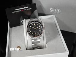 Oris 豪利時 Divers Sixty-Five系列 1965 <font color="#EA7500">復刻1965年ORIS第一款潛水錶 青銅外圈 復古色時標</font>&nbsp;01733770743540782018 不鏽鋼 大三針 <font color="#ff0000">復古箱型藍寶石水晶玻璃</font>&nbsp;<font color="#FF0000">2023年台灣公司貨</font>&nbsp;自動腕錶 40mm