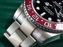 ROLEX 勞力士 GMT-Master II 格林威治型 126710 BLRO 陶瓷<font color=#EA0000>紅</font><font color=#4169e1>藍</font>雙色框 126710BLRO 兩地時區 <font color=#FF0000>Pepsi 百事圈 可樂圈 2024年保單 部分膠膜沒撕 蠔式（Oyster）三板錶帶 </font> 自動上鍊 40mm