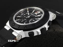 BVLGARI 寶格麗 Bulgari Aluminium系列 103868&nbsp;<font color="#e2e2e2">鋁合金+鈦金屬材質</font>&nbsp;<font color="#dedede">熊貓面盤&nbsp;</font><font color="#4F4F4F">黑色橡膠刻度錶圈</font> 計時碼表 <font color="#FF0000">2025年保卡 台灣公司貨</font> 自動上鍊 40mm