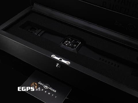 Bell &amp; Ross 柏萊士 INSTRUMENTS BR-03 Cyber Ceramic&nbsp;匿蹤戰機設計 鏤空面盤 黑色陶瓷材質&nbsp;2024年保卡 限量500支&nbsp;自動上鍊 42mm