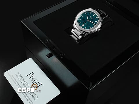 PIAGET 伯爵 Polo Date系列 G0A49022 經典 枕型 不鏽鋼材質&nbsp;綠色橫條紋雕紋面盤 2025年保卡&nbsp;自動上鍊 42mm